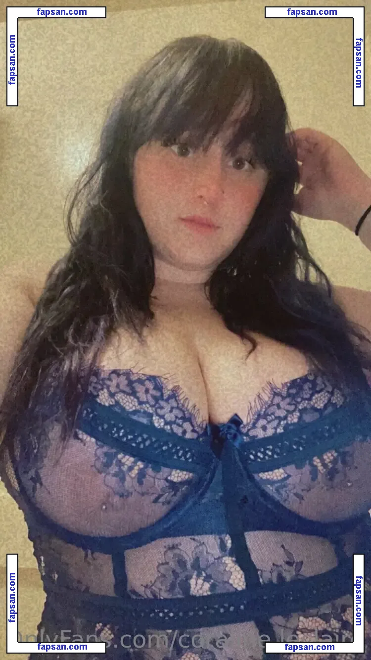 coraline.leclaire nude photo #0014 from OnlyFans