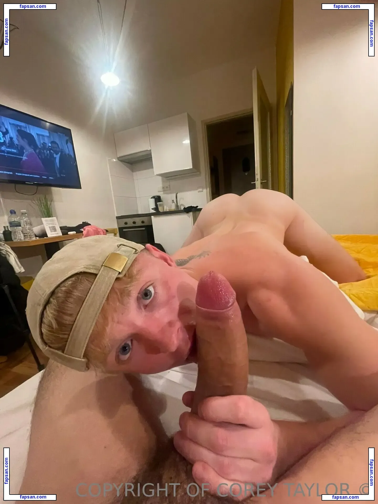 coreytaylorvip nude photo #0001 from OnlyFans