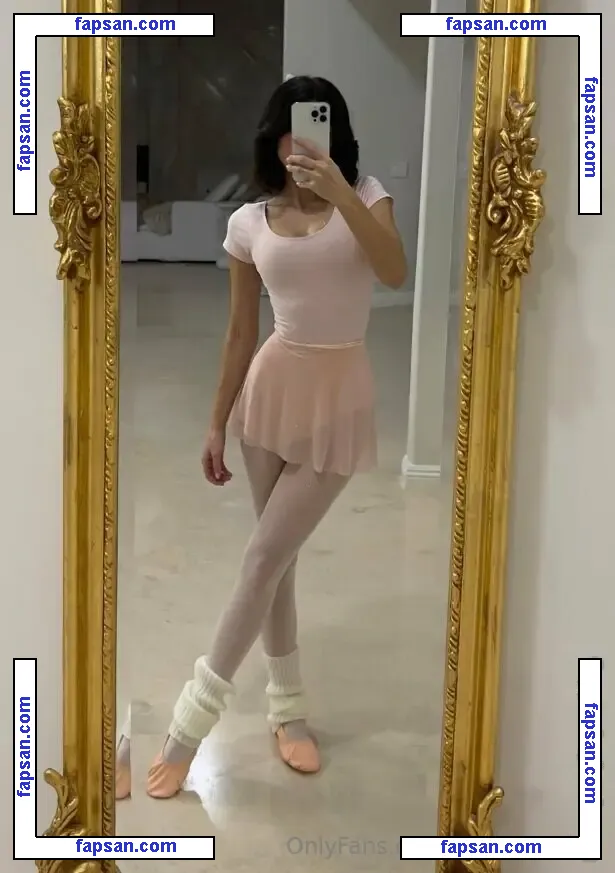 corinjamielee nude photo #0001 from OnlyFans