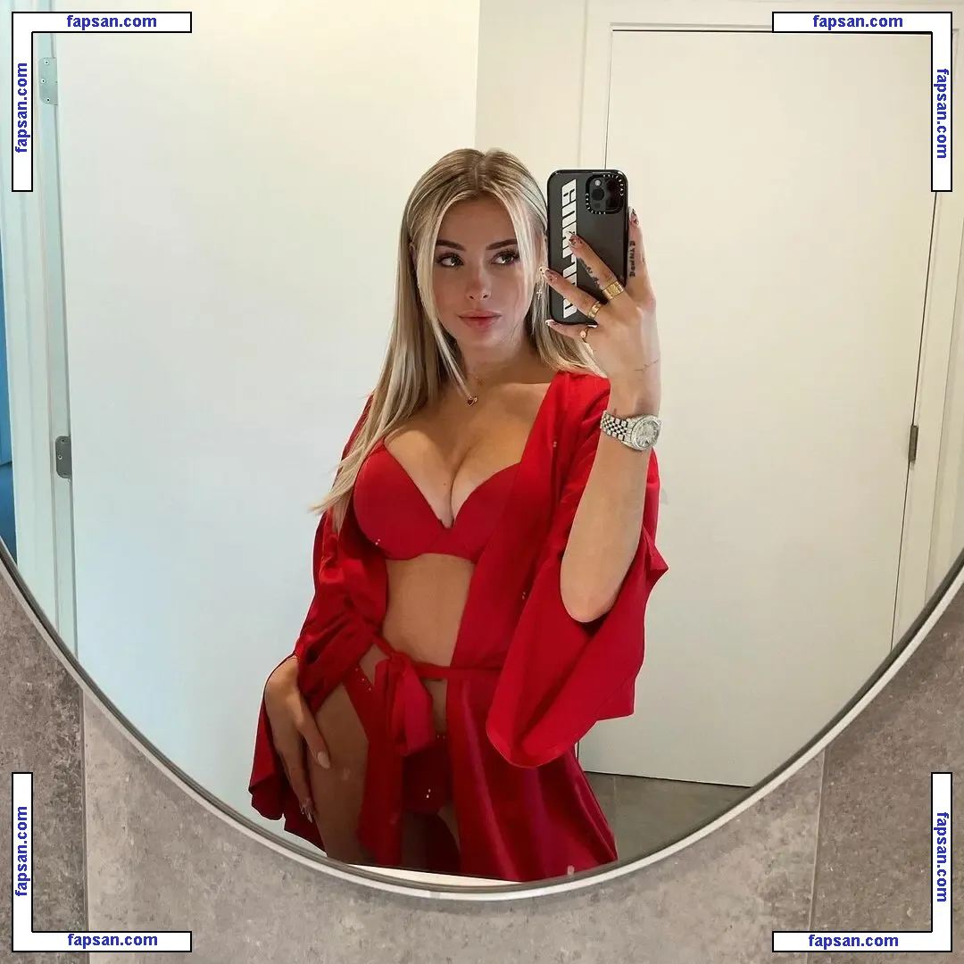 Corinna Kop nude photo #0014 from OnlyFans