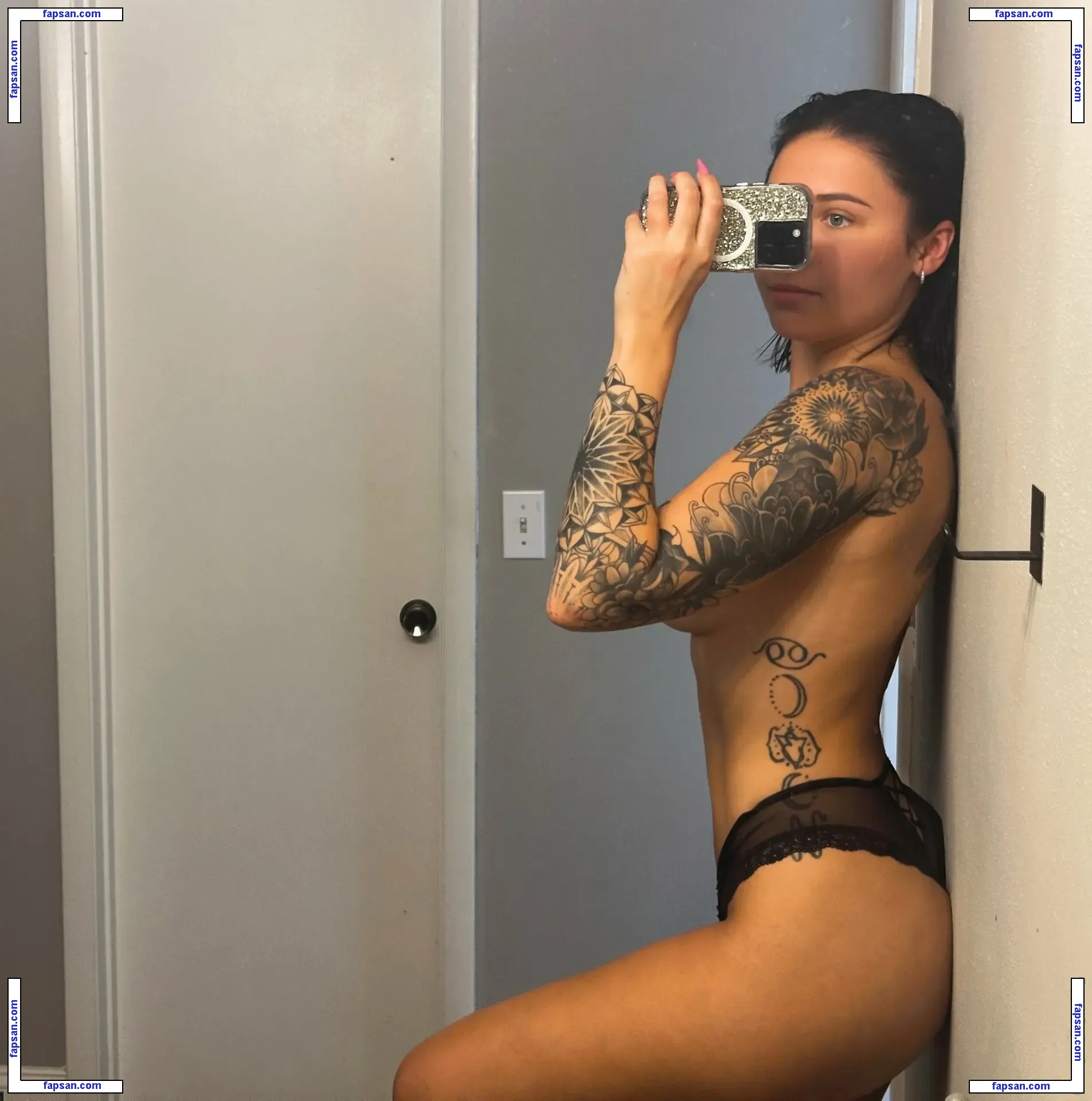 Cornbread Bitch nude photo #0009 from OnlyFans
