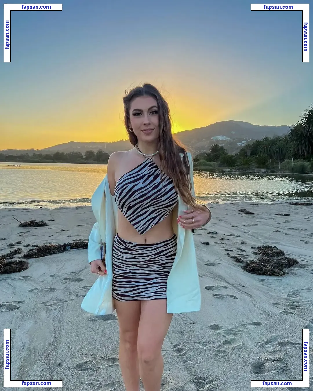 Cortney Gibson голая фото #0001 с Онлифанс