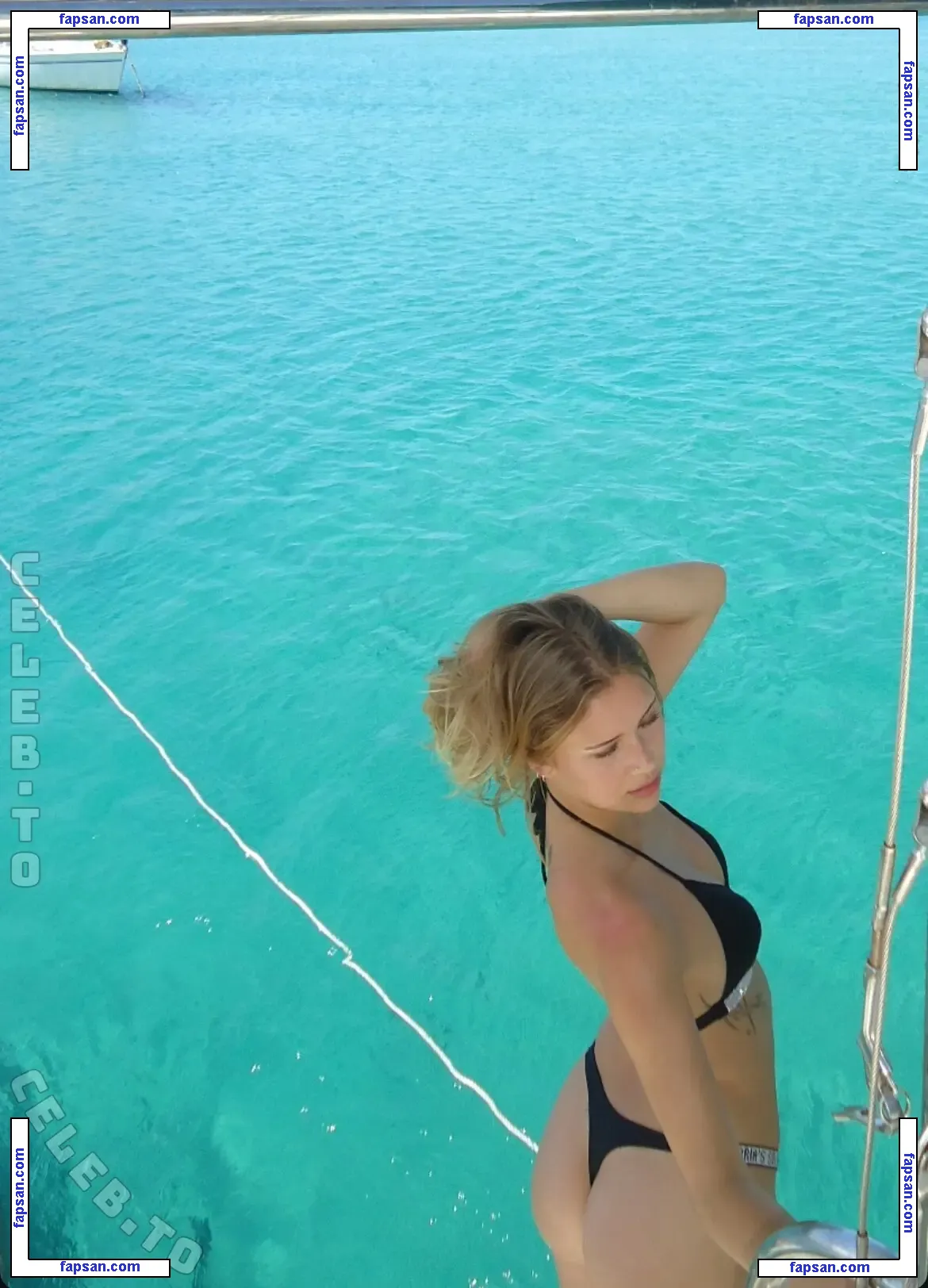 Cosima Chalk голая фото #0014 с Онлифанс