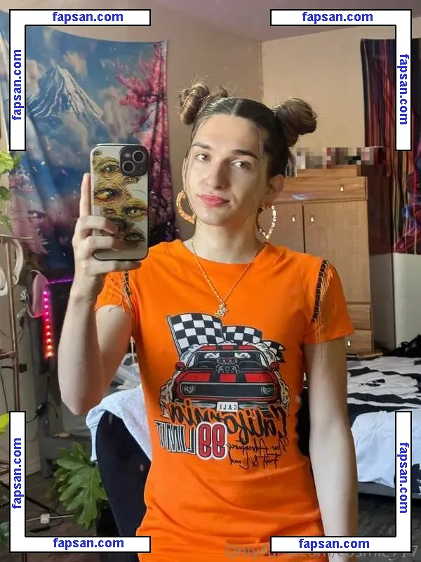 Cosmic голая фото #0006 с Онлифанс