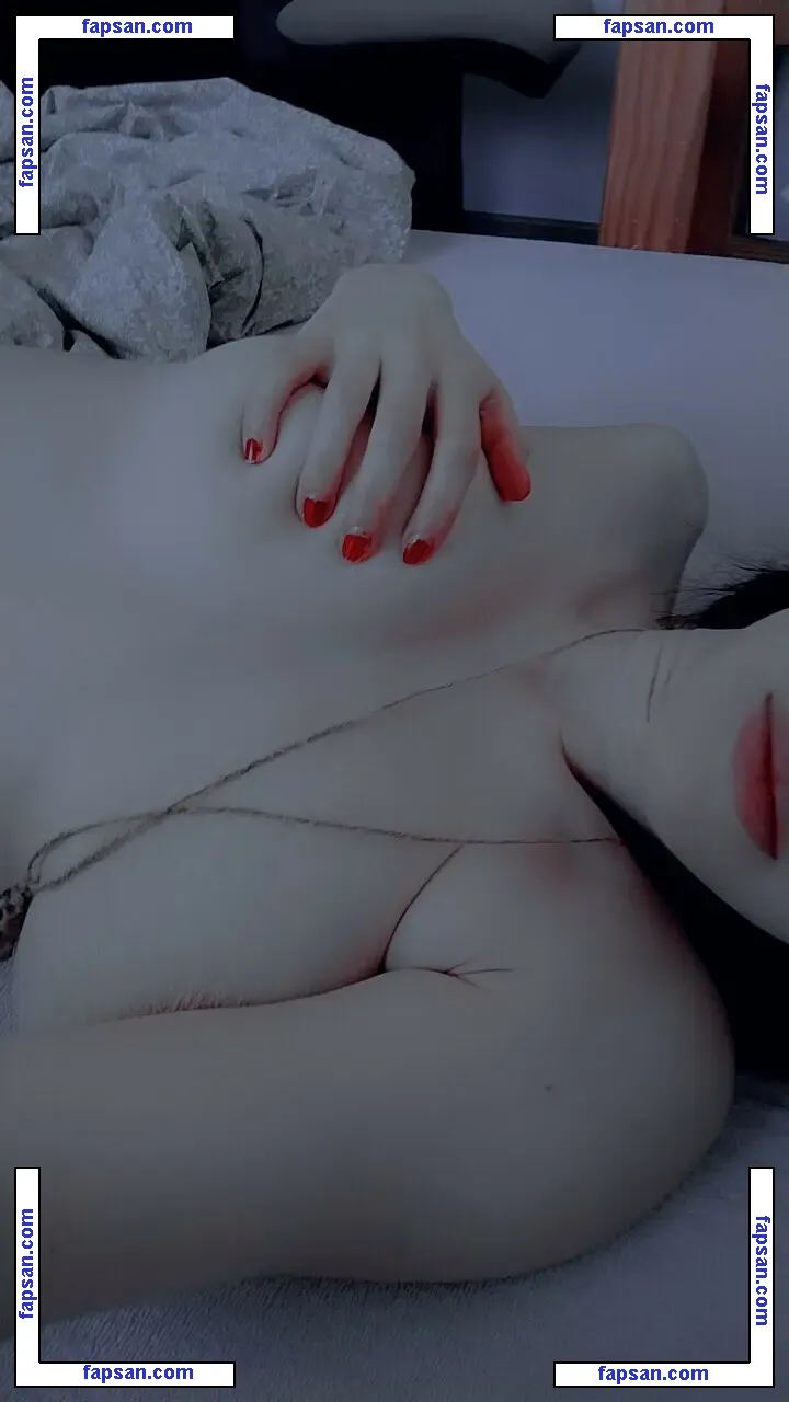 cosnyaneko голая фото #0001 с Онлифанс