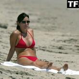 Courteney Cox nude #0179