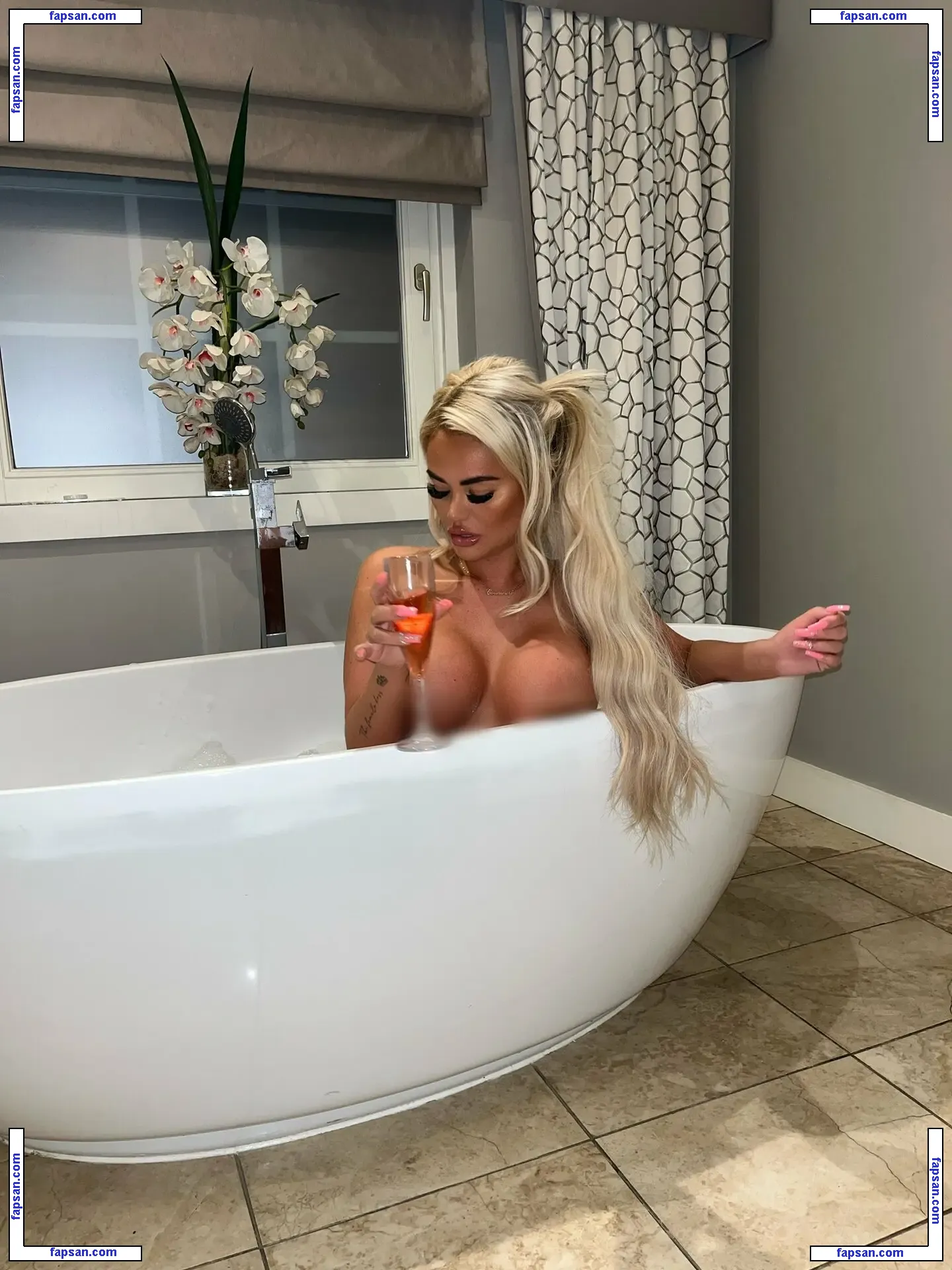 Courtney Doyle nude photo #0007 from OnlyFans