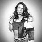 Courtney Hope голая #0243