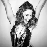 Courtney Hope голая #0259