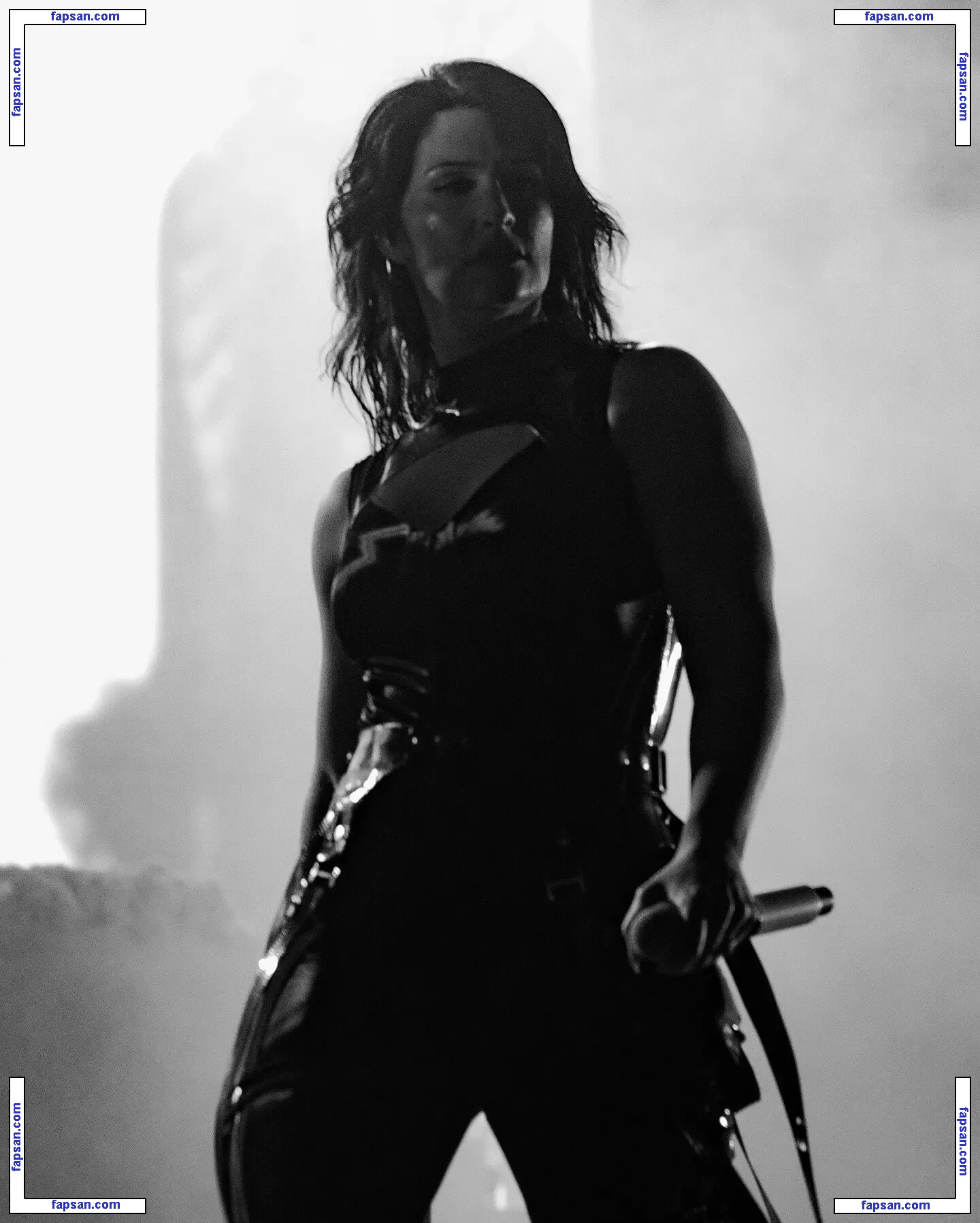 Courtney Laplante nude photo #0029 from OnlyFans