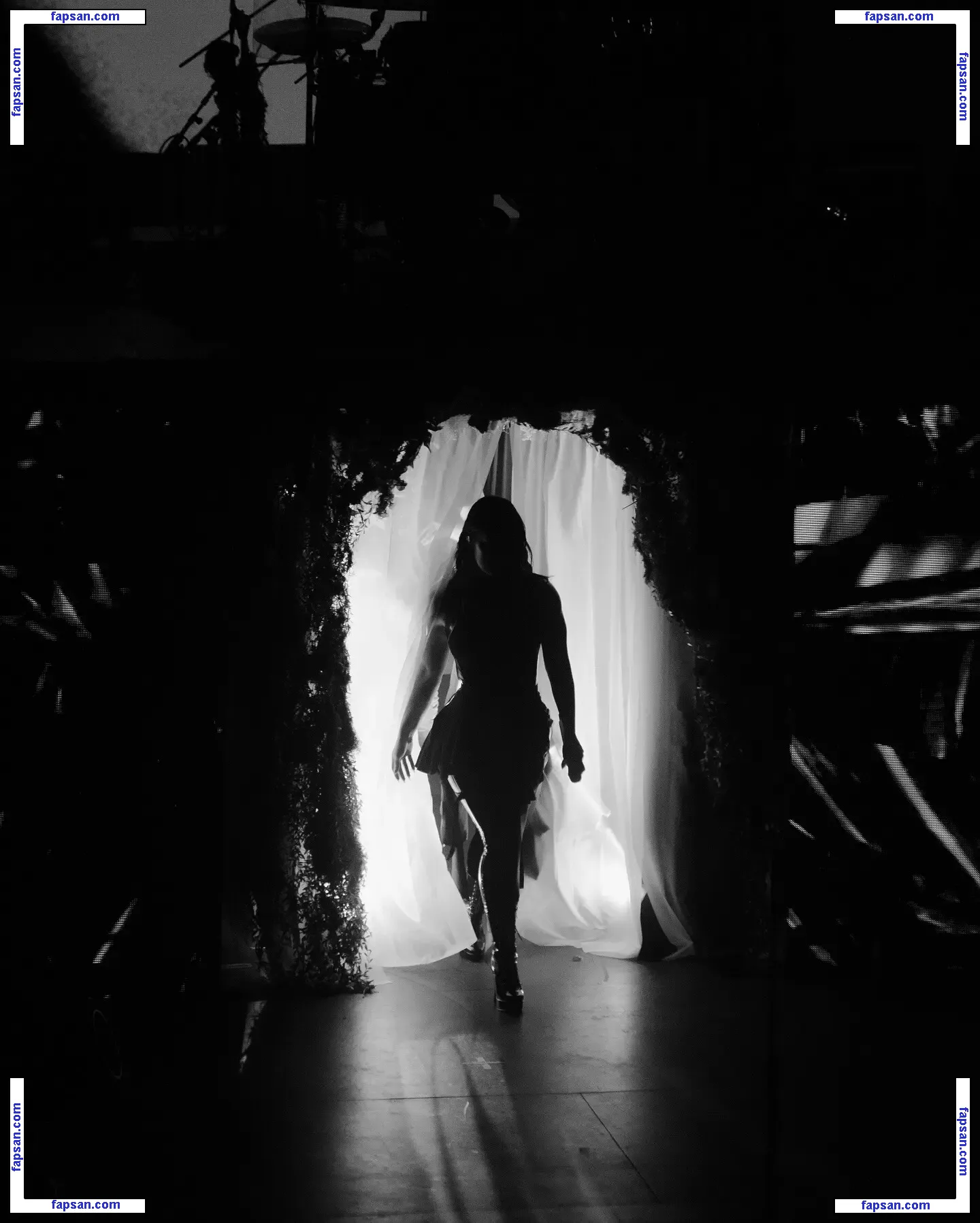 Courtney Laplante nude photo #0034 from OnlyFans