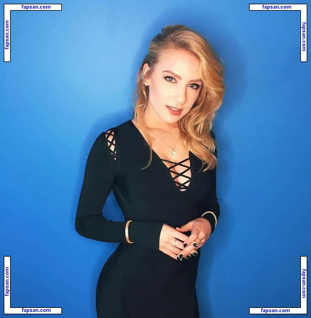 Courtney Miller nude photo #0523 from OnlyFans