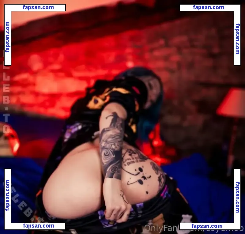 coy emo голая фото #0004 с Онлифанс