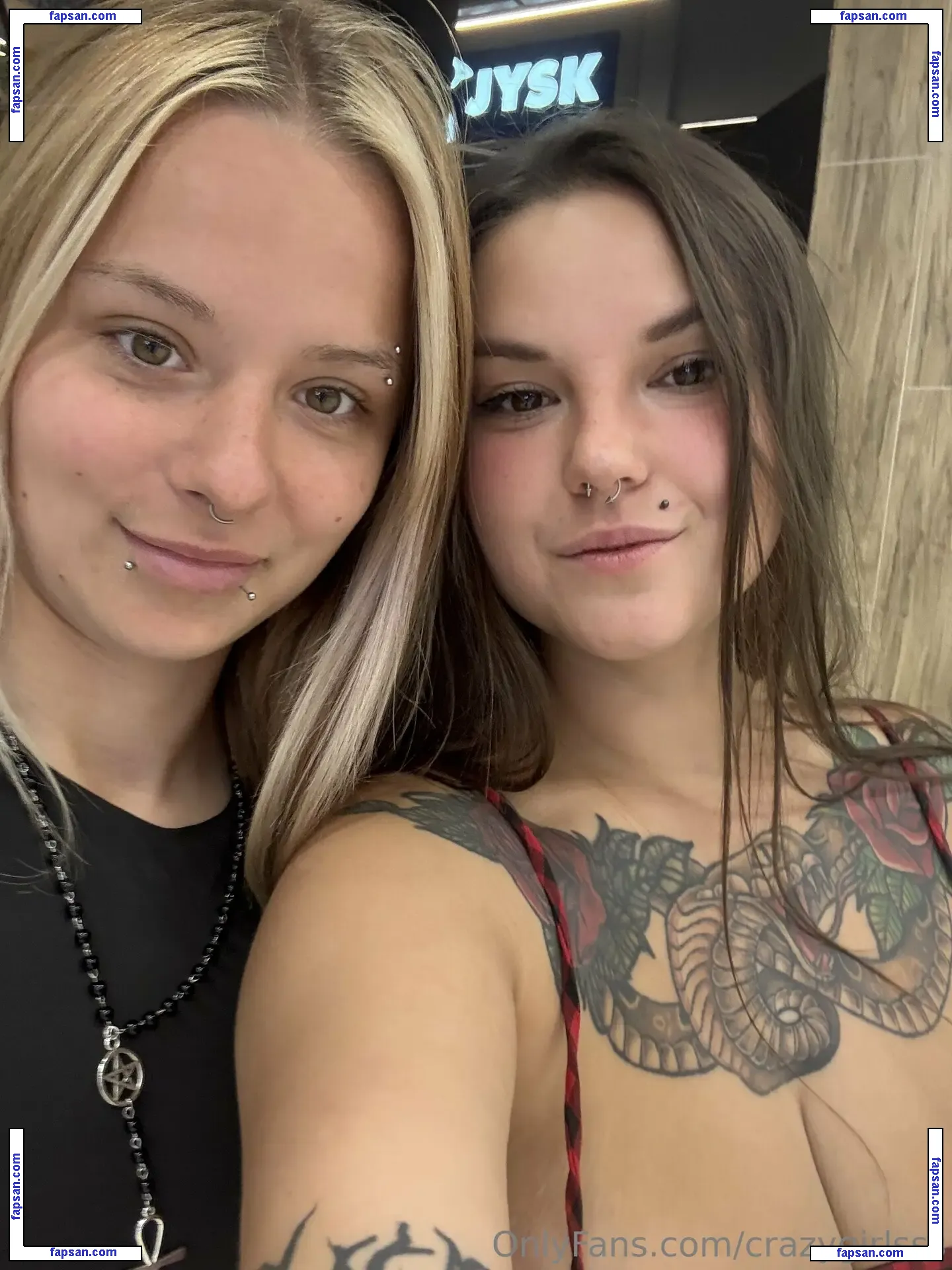 crazygirlsss nude photo #0001 from OnlyFans