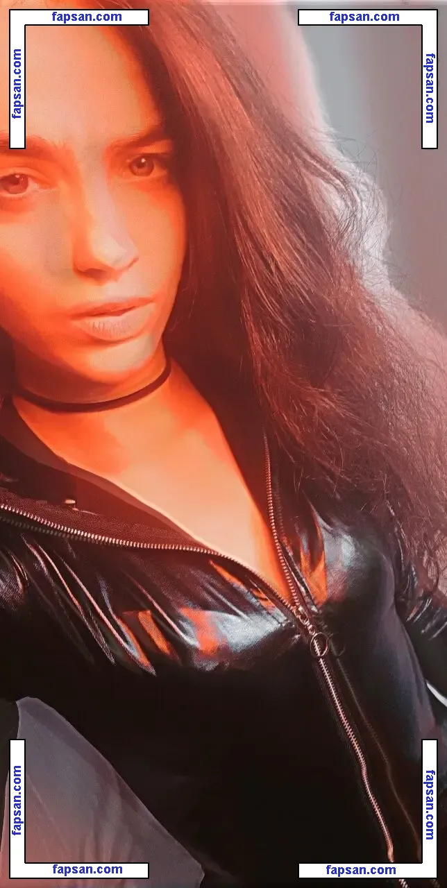CrazyLittleJazzy nude photo #0007 from OnlyFans