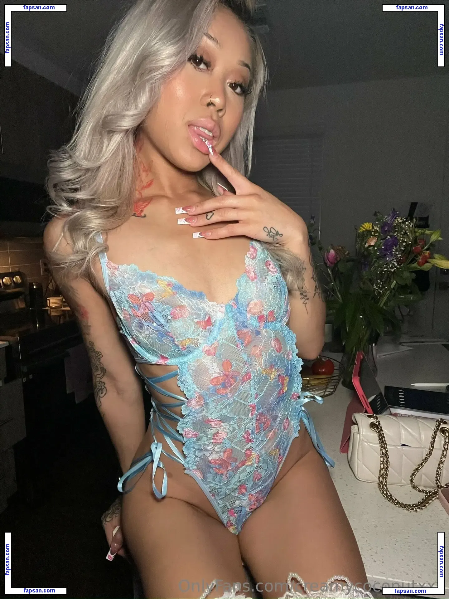 creamycoconutxxx nude photo #0025 from OnlyFans