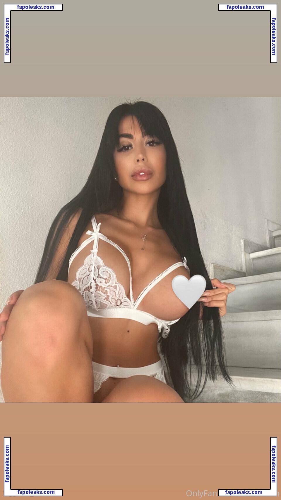 crislauren nude photo #0007 from OnlyFans