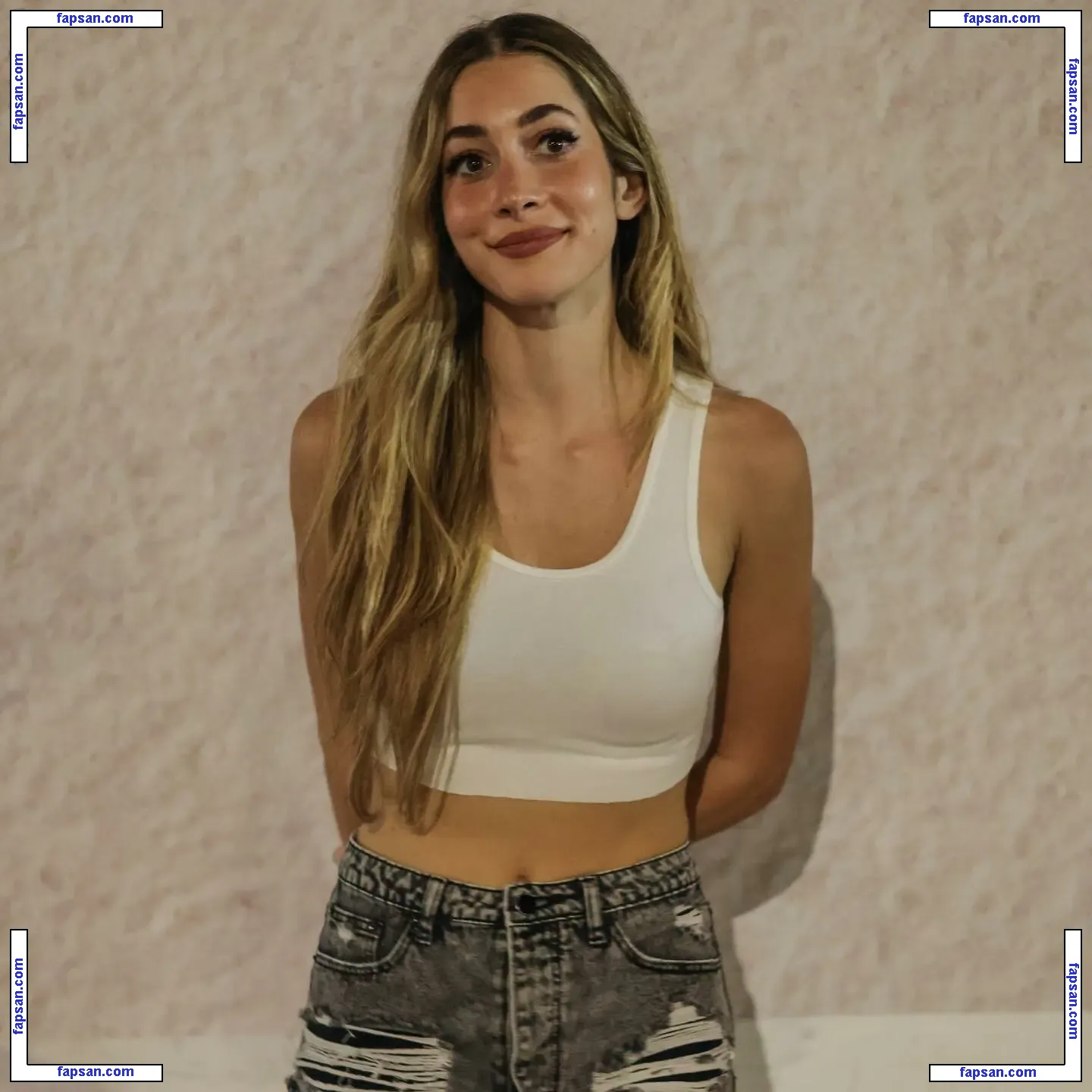 Cristina Mariani nude photo #0003 from OnlyFans
