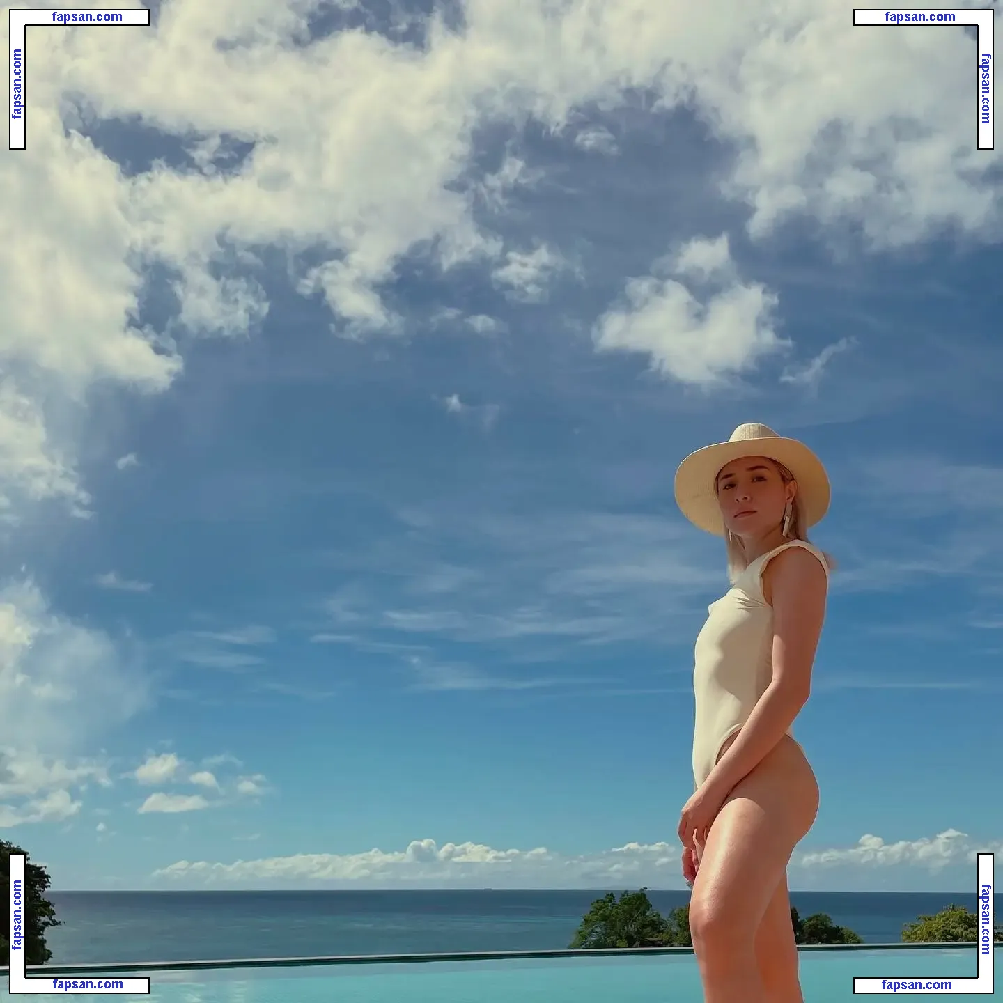 Cristine Reyes nude photo #0013 from OnlyFans