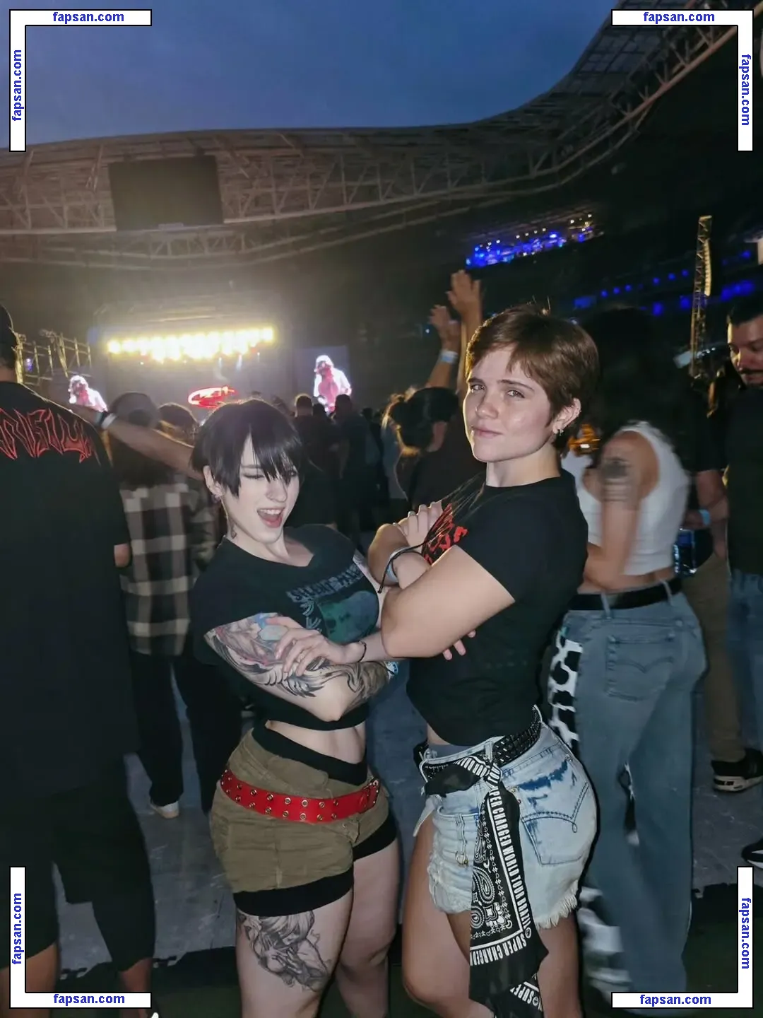 cristinysam nude photo #0202 from OnlyFans