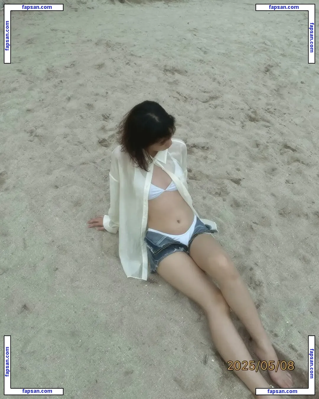_crybabysh nude photo #0002 from OnlyFans