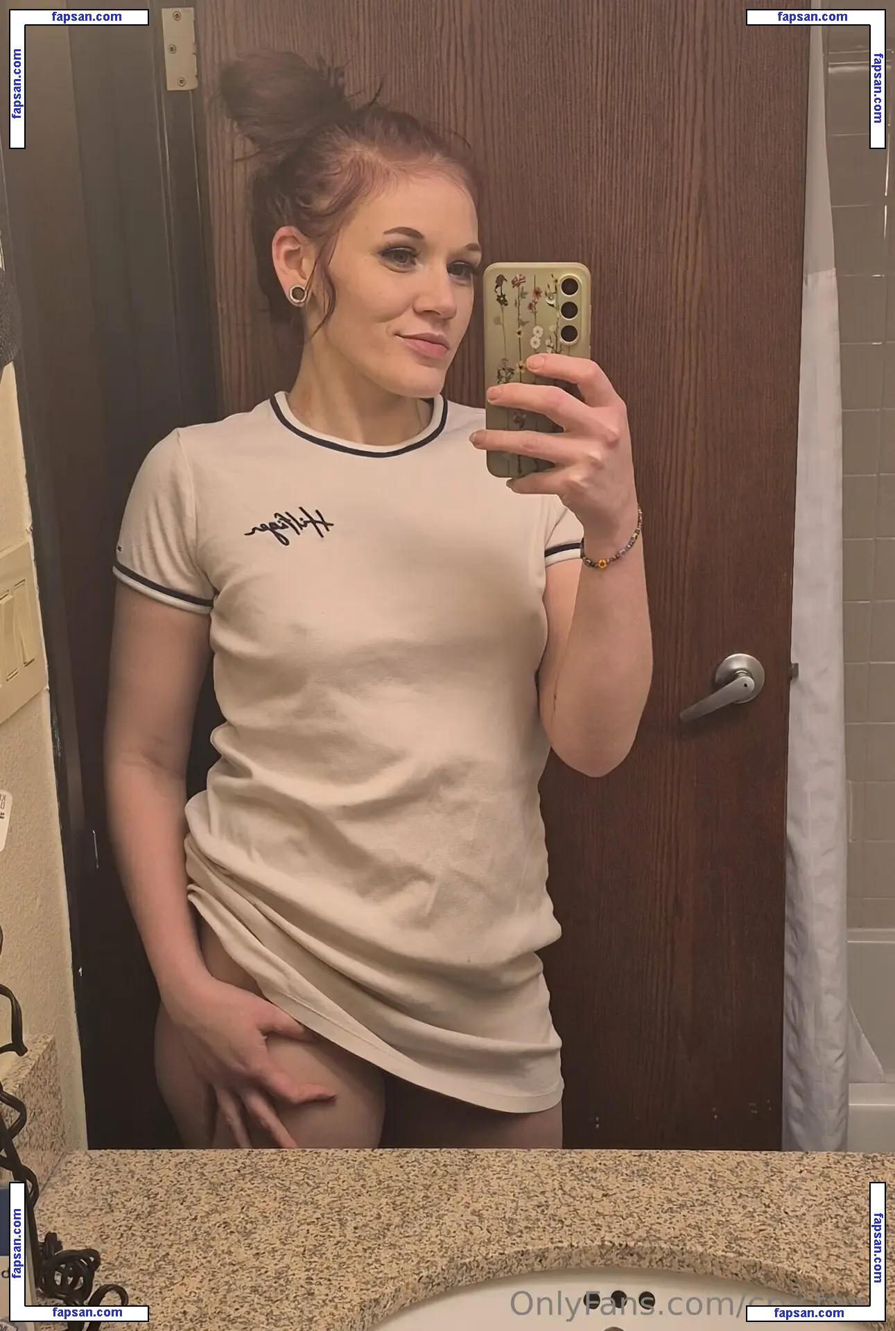 crystaab nude photo #0009 from OnlyFans