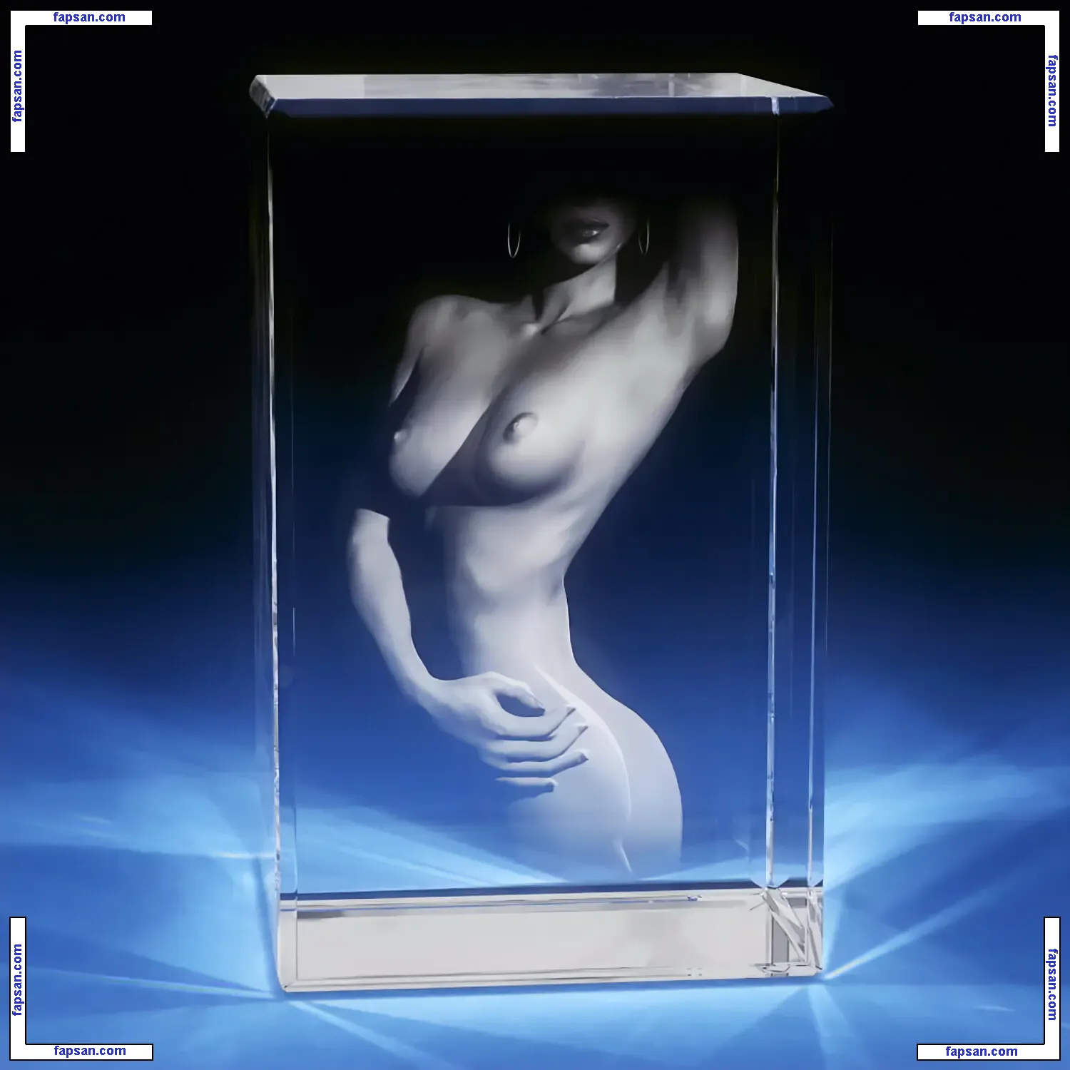 crystal nude photo #0006 from OnlyFans