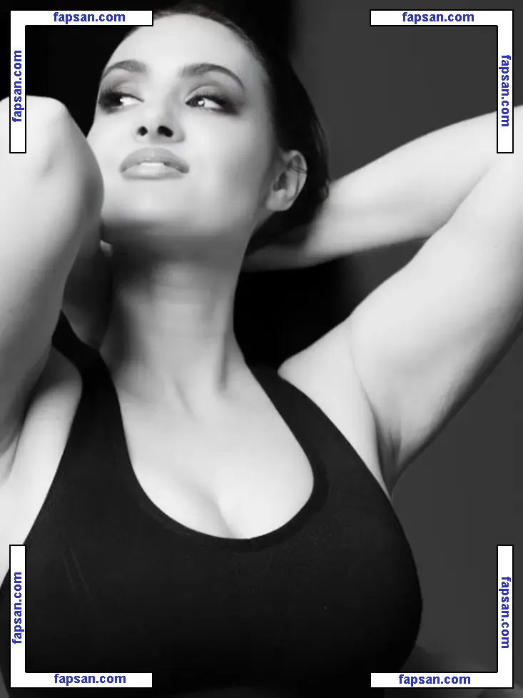 Crystal Wambles nude photo #0011 from OnlyFans