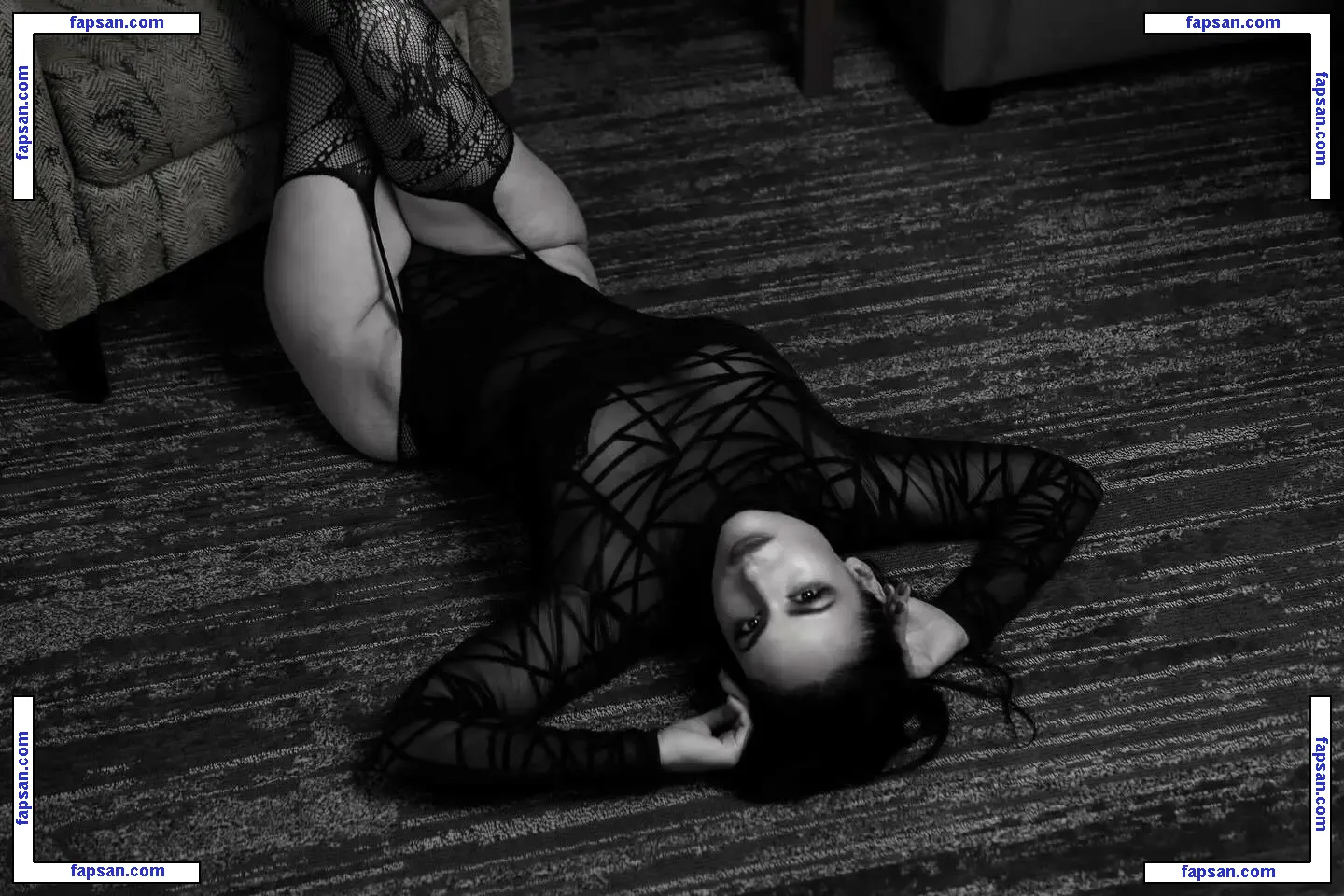 Crystal Wambles nude photo #0031 from OnlyFans