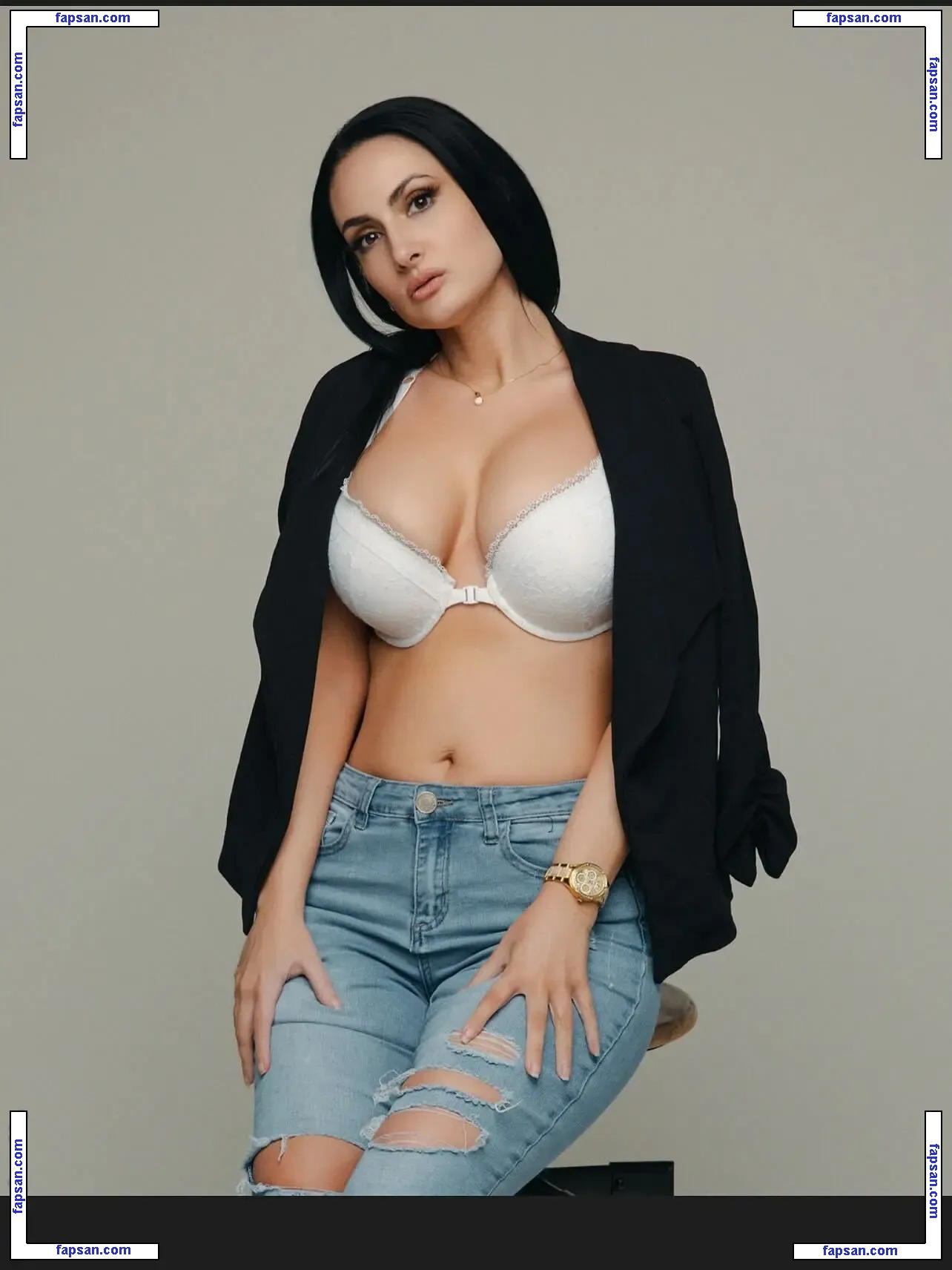 Crystal Wambles nude photo #0053 from OnlyFans