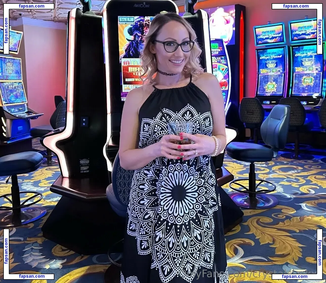 crystalclarkxo nude photo #0360 from OnlyFans