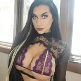 Cubbi Thompson nude #0081