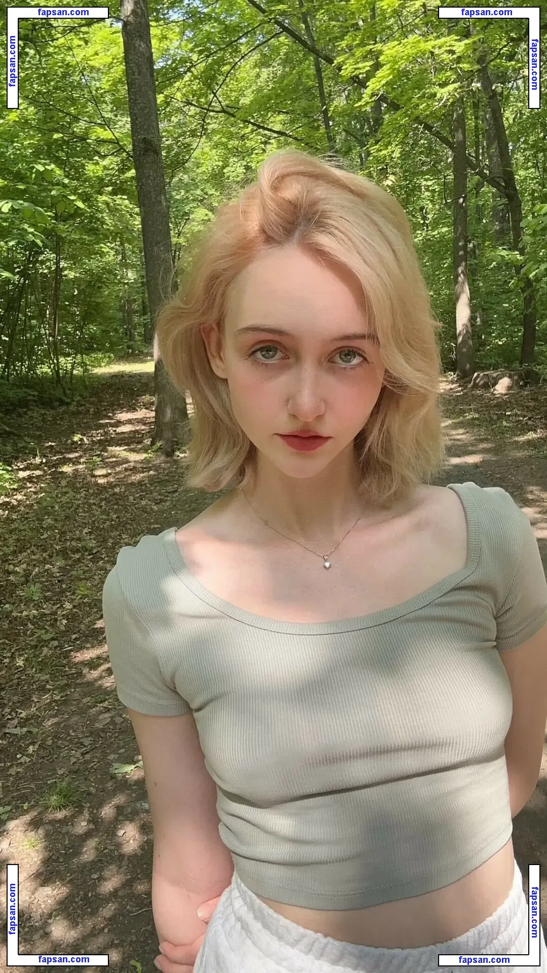 cumband / lilyband nude photo #0005 from OnlyFans