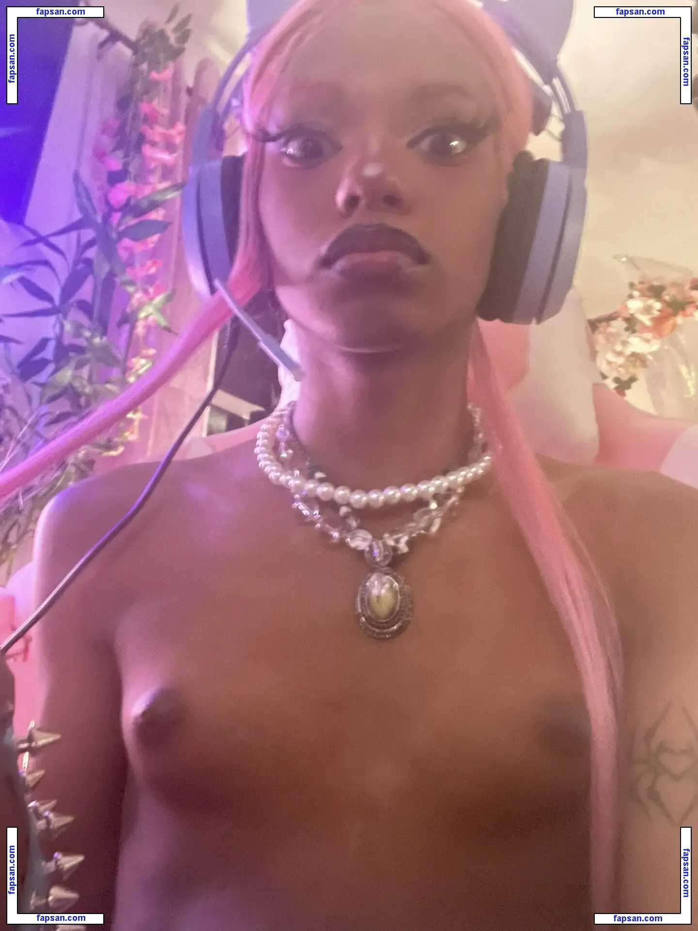 cupid.exe nude photo #0006 from OnlyFans