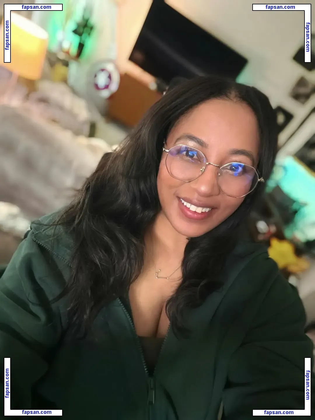 Curiousjoi nude photo #0005 from OnlyFans