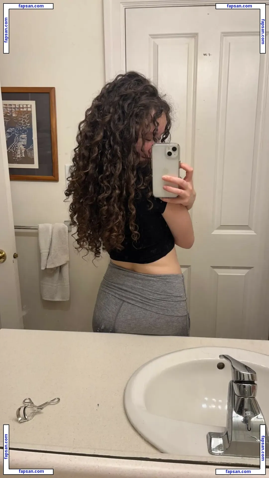 curlykinkycutie nude photo #0003 from OnlyFans