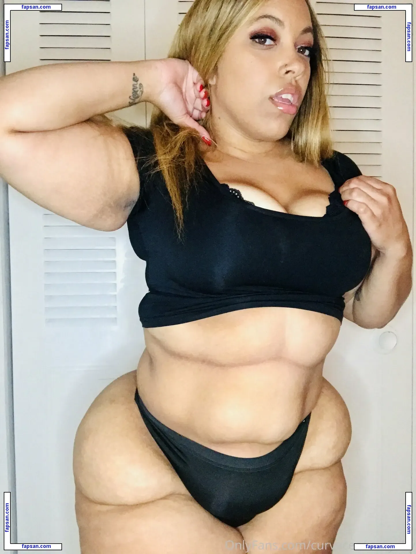 curvaceousroyalty nude photo #0017 from OnlyFans