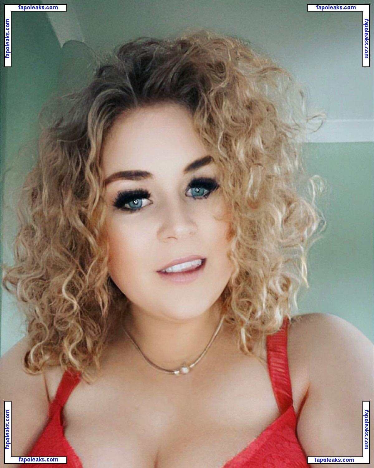 Curvy Abbii / Curvy_abbii nude photo #0021 from OnlyFans