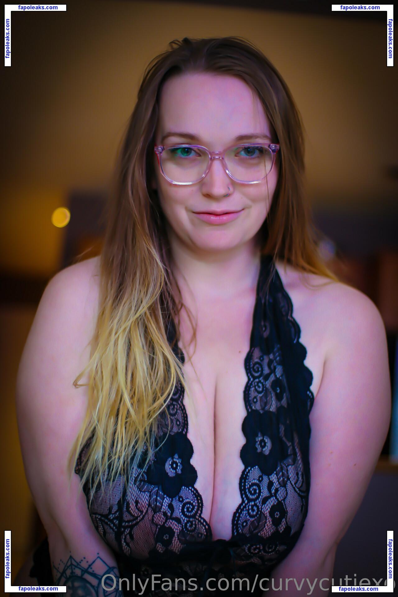 curvycutiexo / curvycutiee nude photo #0050 from OnlyFans