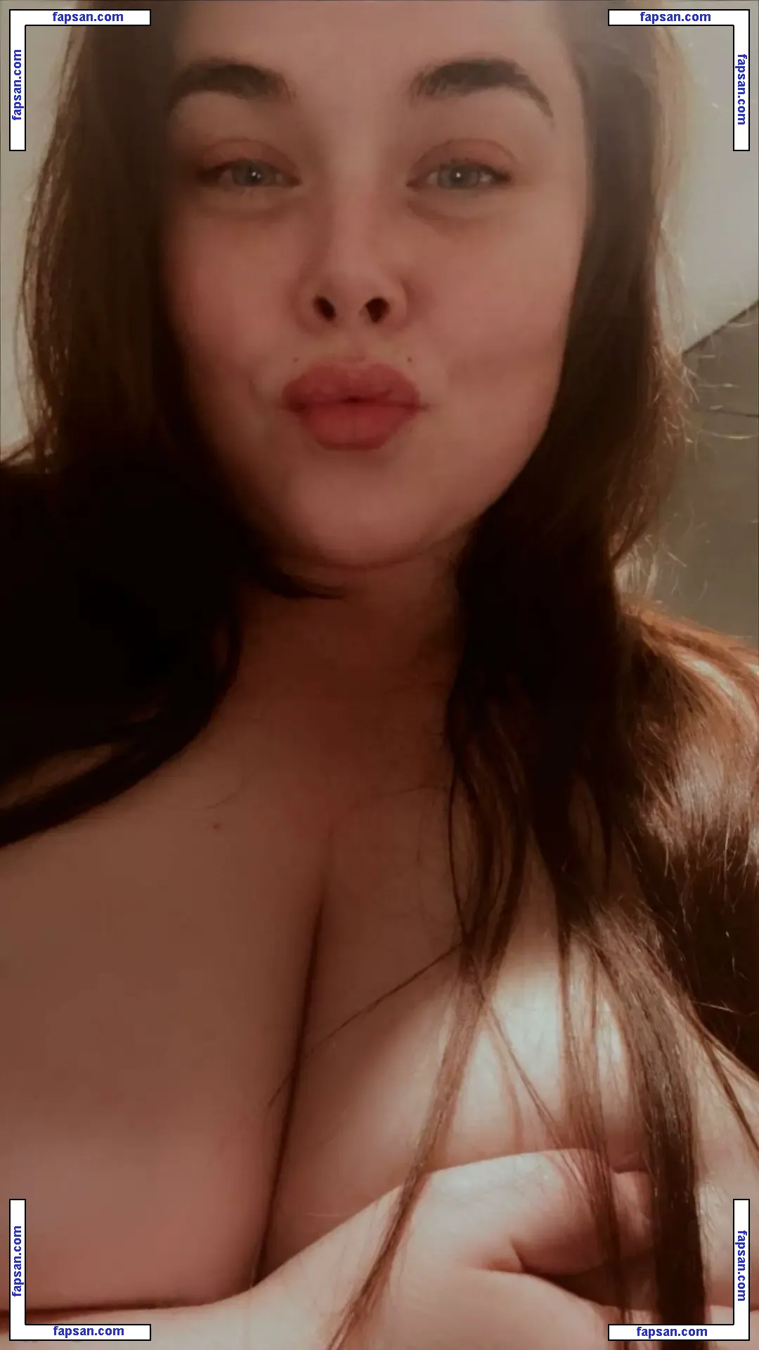 CurvyCutieXoXo nude photo #0006 from OnlyFans