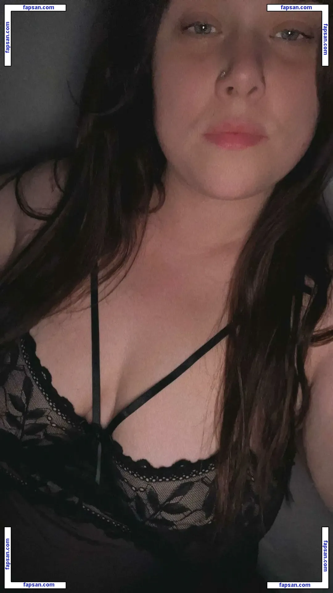 CurvyCutieXoXo nude photo #0014 from OnlyFans
