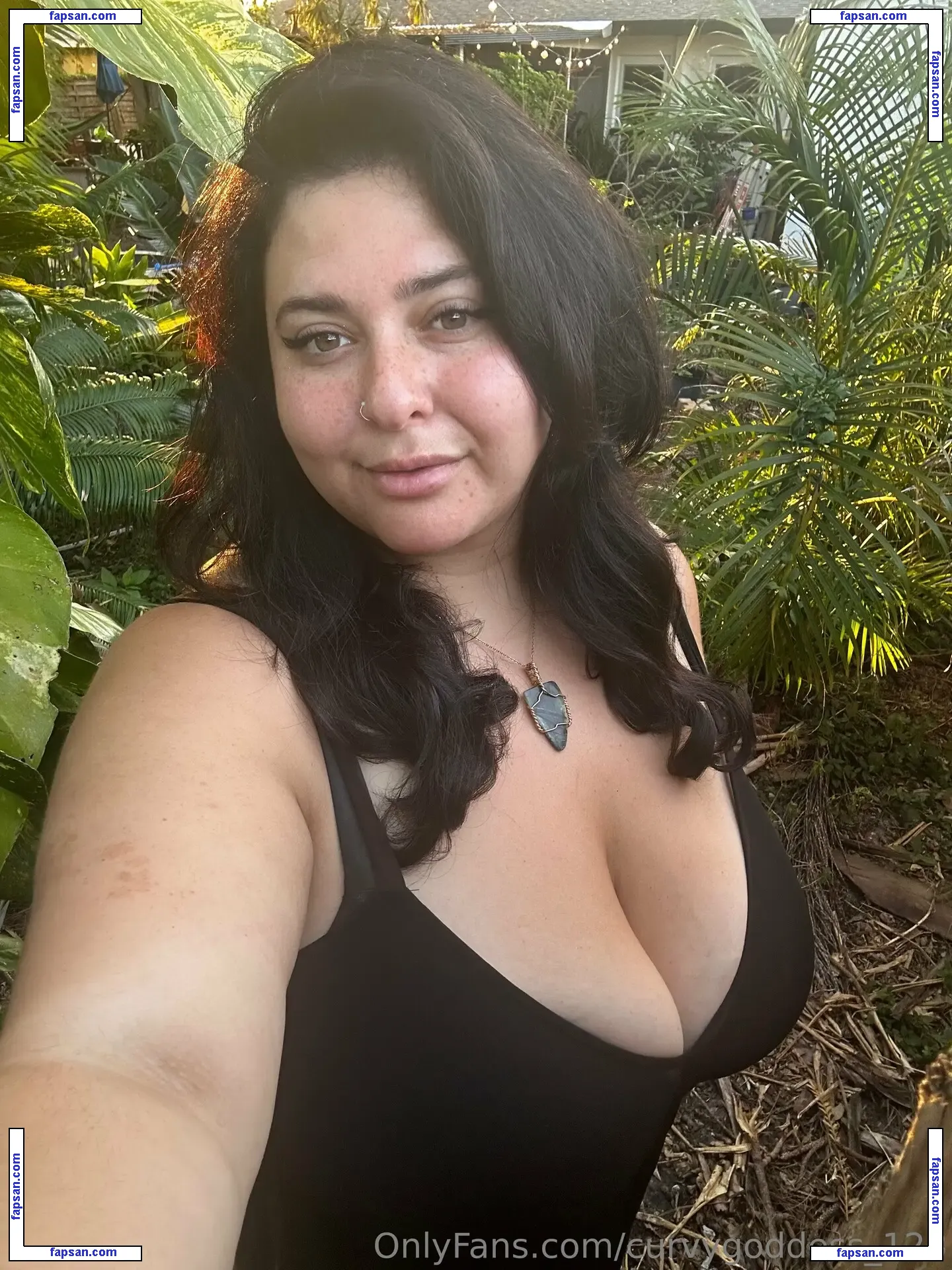 curvygoddess_123 nude photo #0012 from OnlyFans