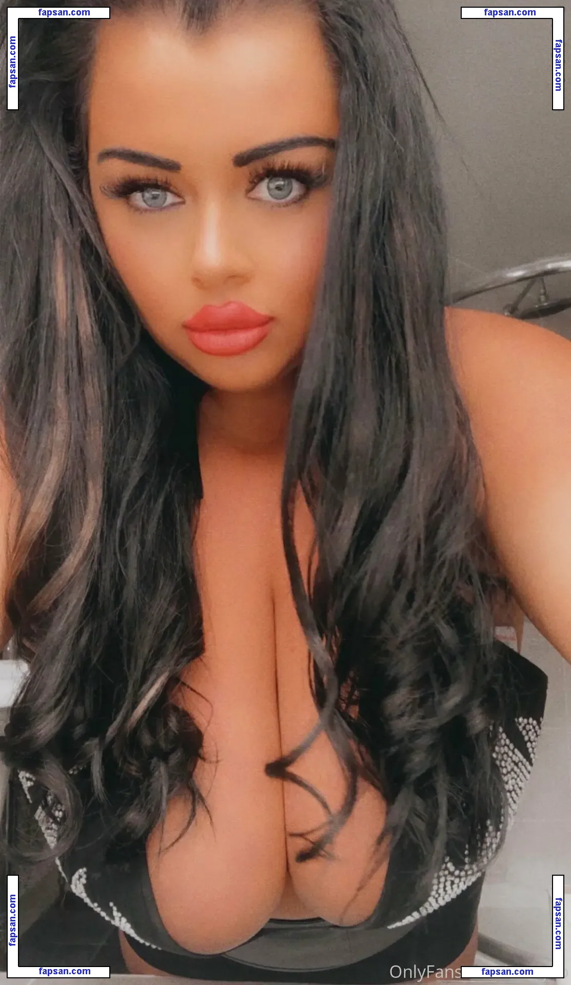 curvykb nude photo #0027 from OnlyFans