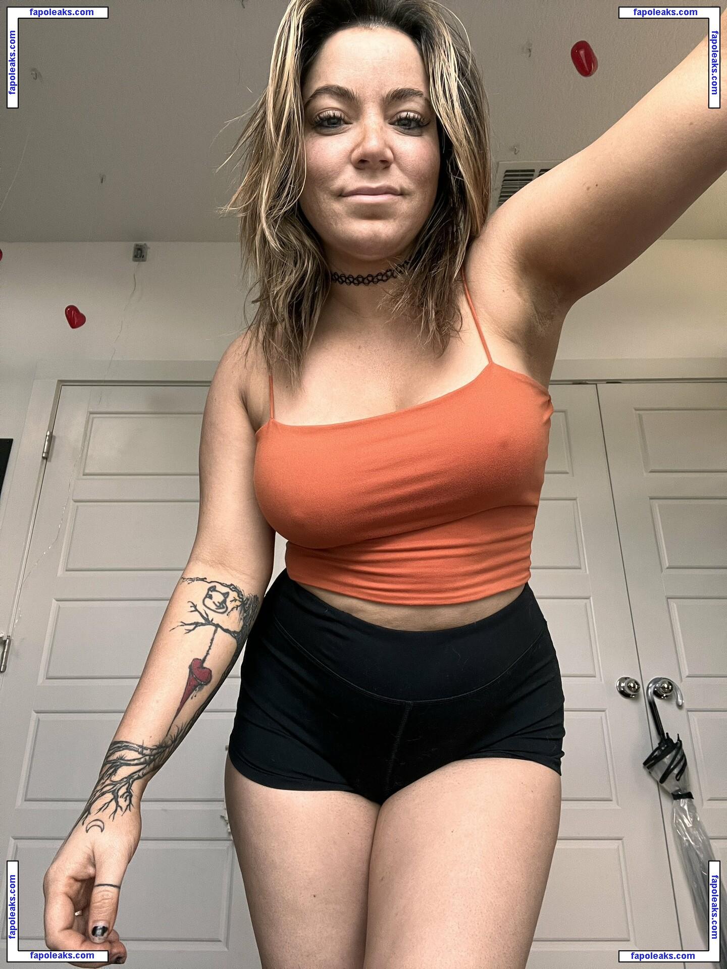 Curvyllama nude photo #0832 from OnlyFans