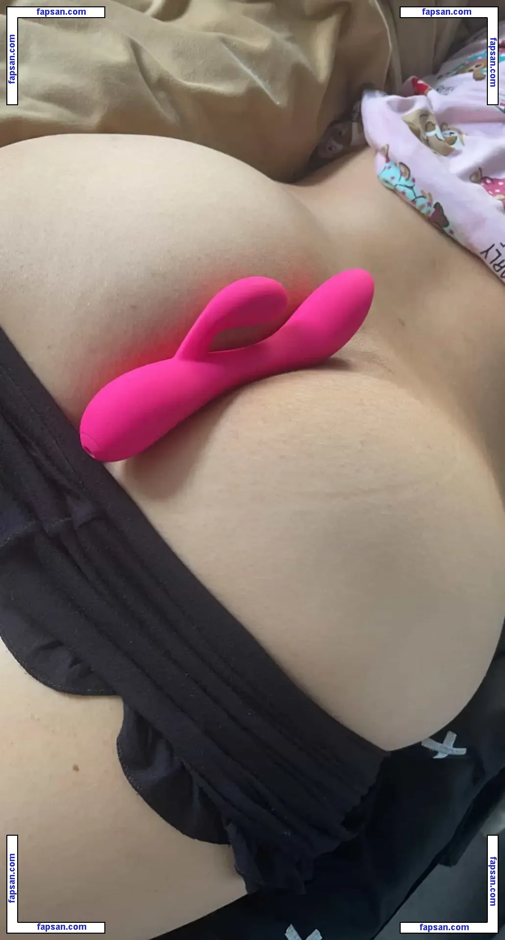 curvyprincess93 nude photo #0015 from OnlyFans