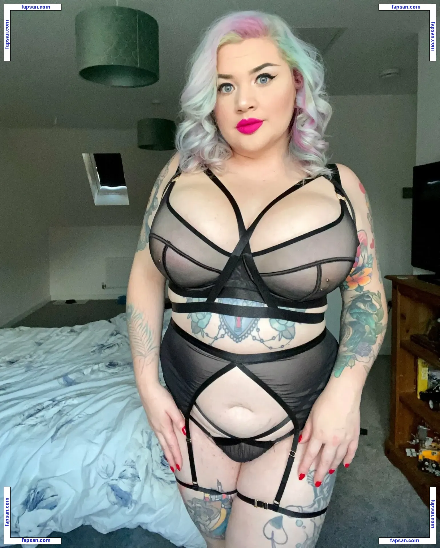 Curvysjay nude photo #0001 from OnlyFans