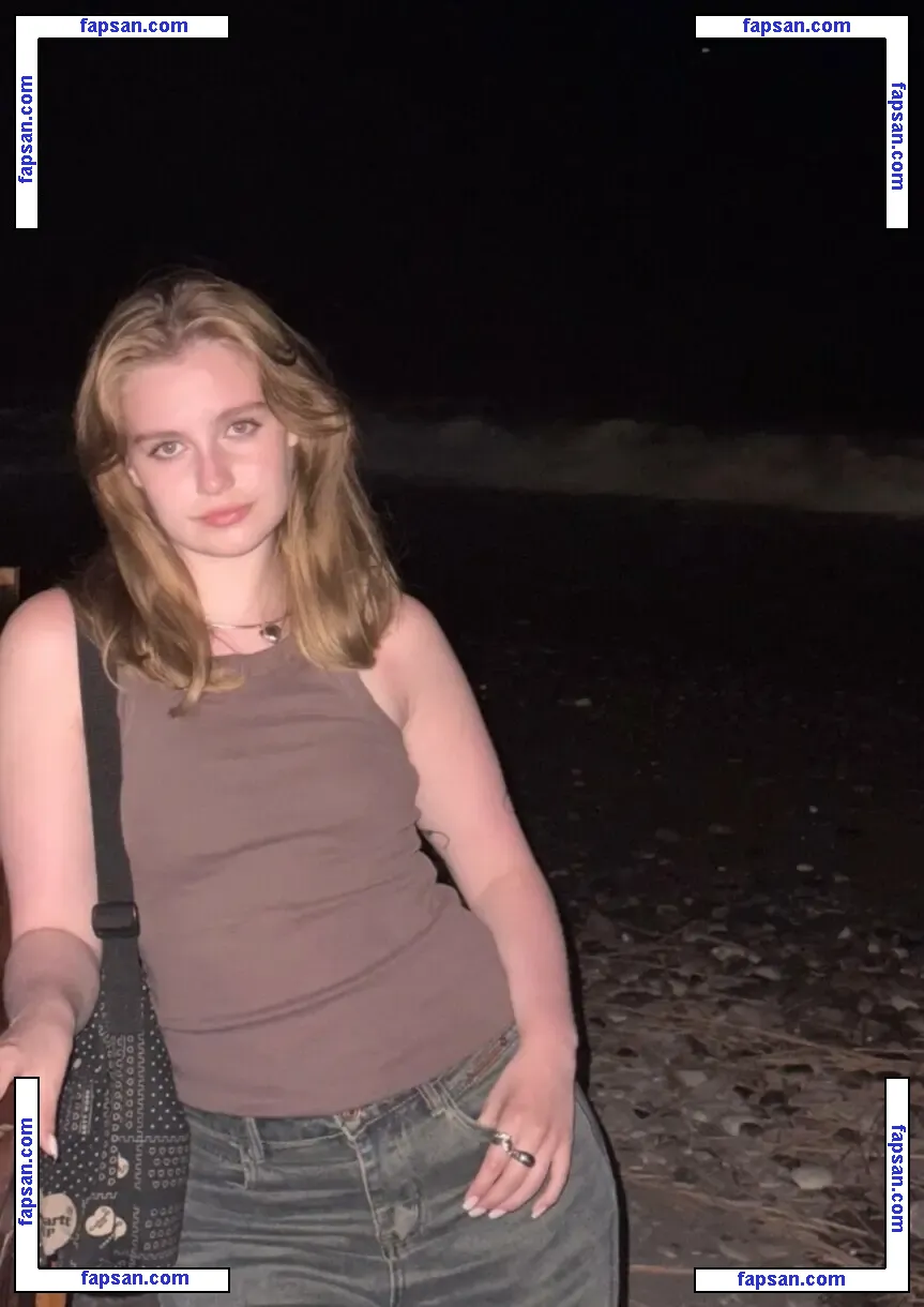 cute_siberian_girl nude photo #0008 from OnlyFans