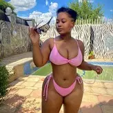 Cyan Boujee голая #0009