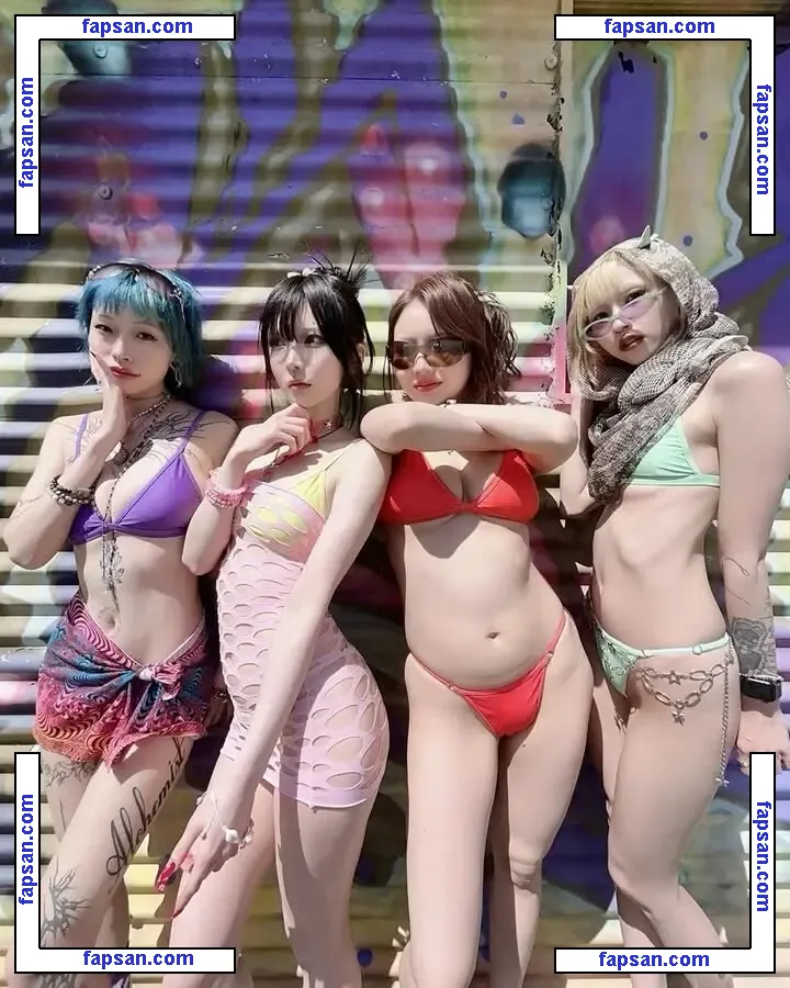 cyber_milk_chan голая фото #0001 с Онлифанс