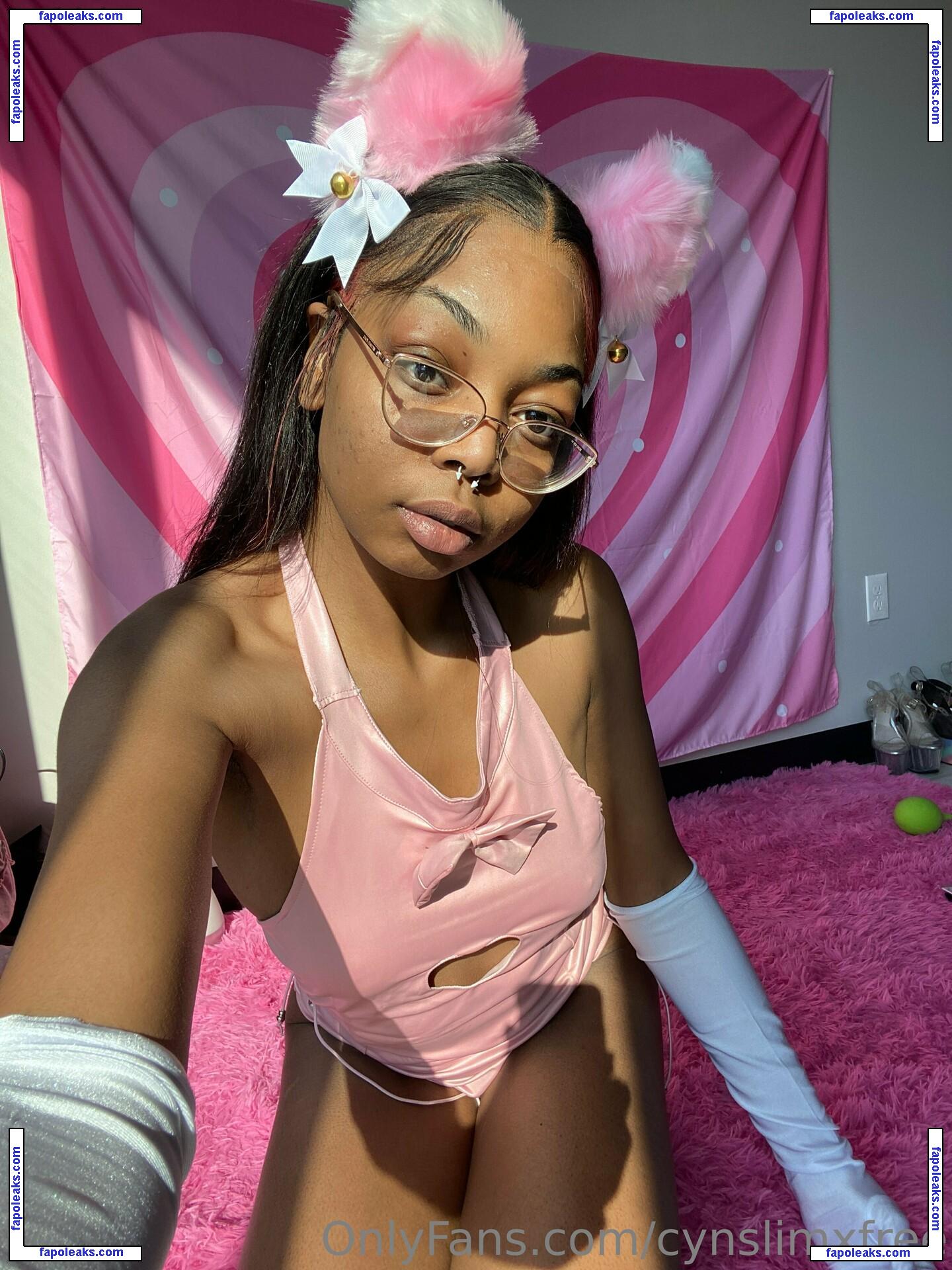 cynslimxfree / simply_xplicit nude photo #0016 from OnlyFans